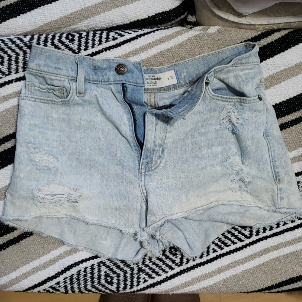 Abercrombie and Fitch shorts!